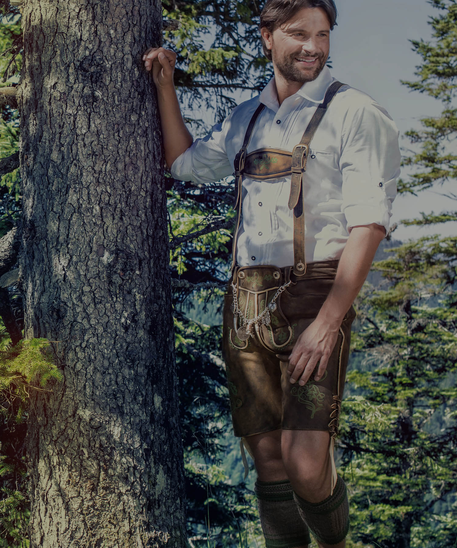 Short Bavarian Lederhosen men