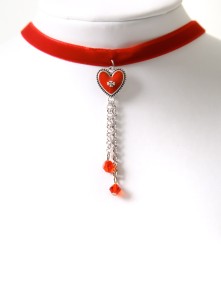 Bavarian necklace with red heart pendant (K27)